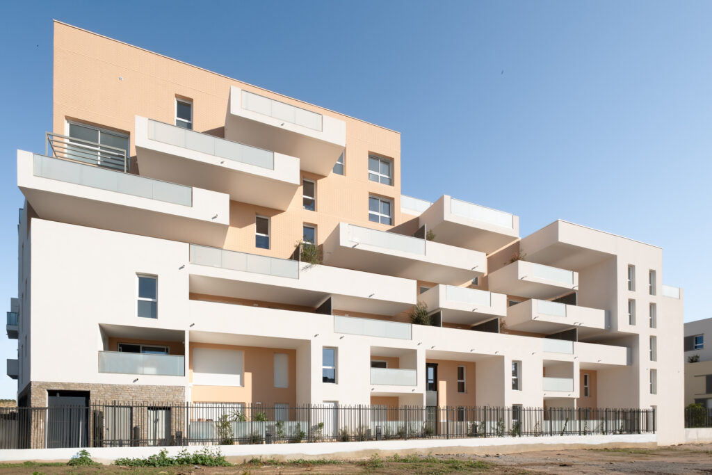 GAU - URBAN ESSENCE-1