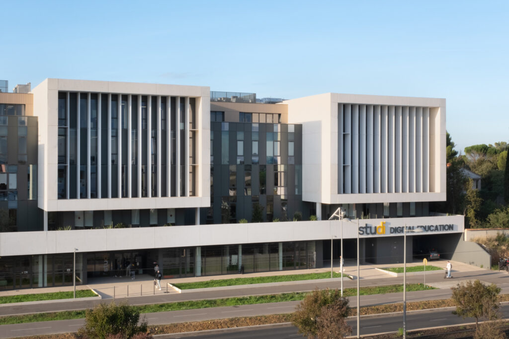 GAU - LE PLAYER - PEROLS-3