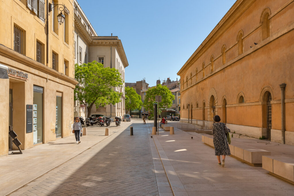 GAU-Places Verdun et des precheurs-Aix-en-Provence-13